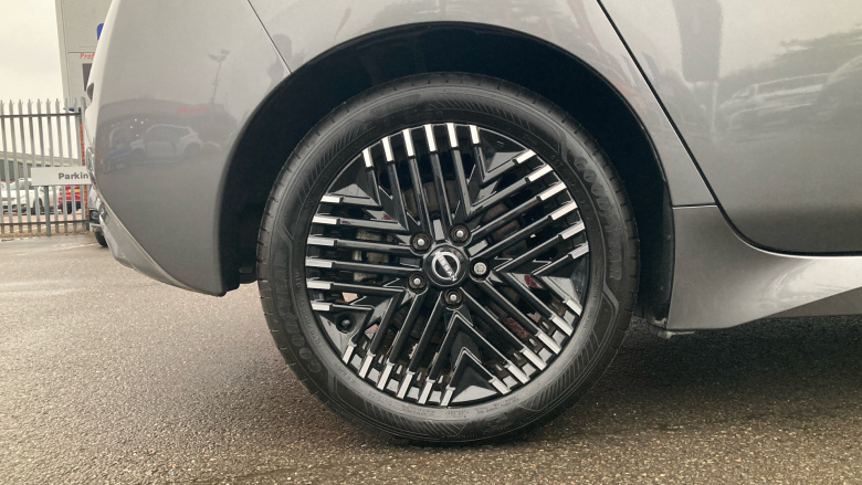 Nissan LEAF 110kW N-Connecta 39kWh 5dr Auto Electric Hatchback